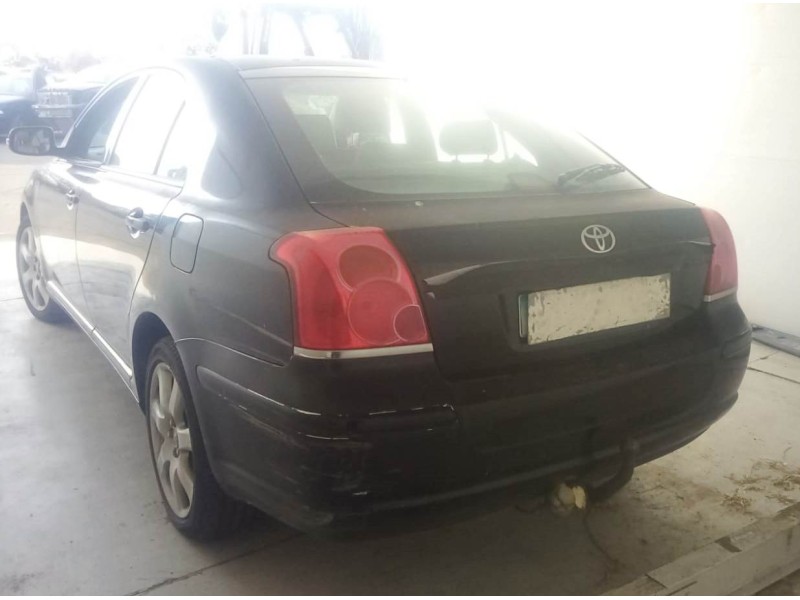 toyota avensis (_t25_) del año 2007