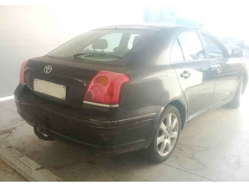 toyota avensis (_t25_) del año 2007
