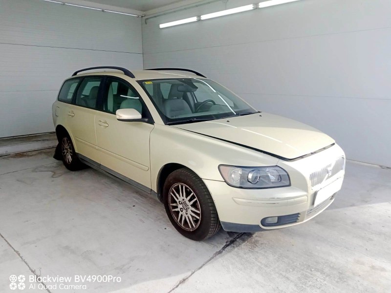 volvo v50 (545) del año 2005