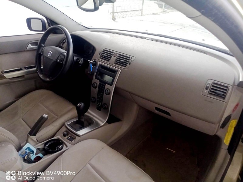 volvo v50 (545) del año 2005
