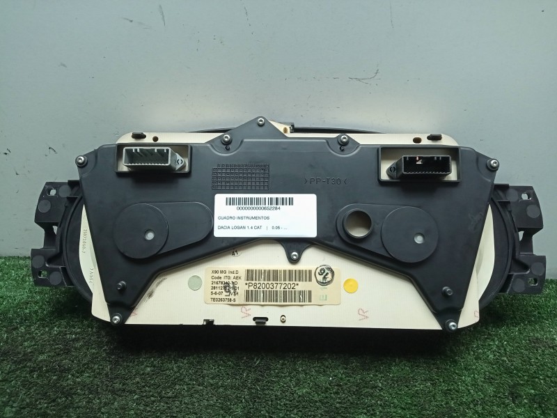 Recambio de cuadro instrumentos para dacia logan 1.4 cat referencia OEM IAM 8200377202-P8200377202-216783107D 2.CONECTORES 