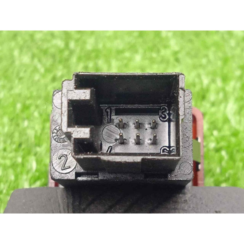 Recambio de warning para audi a4 avant (8e) 1.9 tdi referencia OEM IAM 8E0941509  