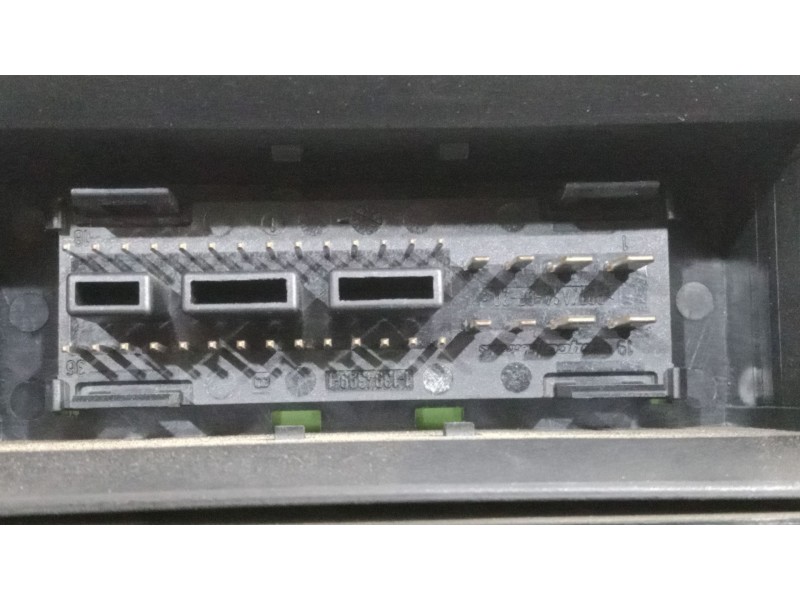 Recambio de cuadro instrumentos para seat leon (1p1) 1.9 tdi referencia OEM IAM 1P0920804C  1.CONECTOR