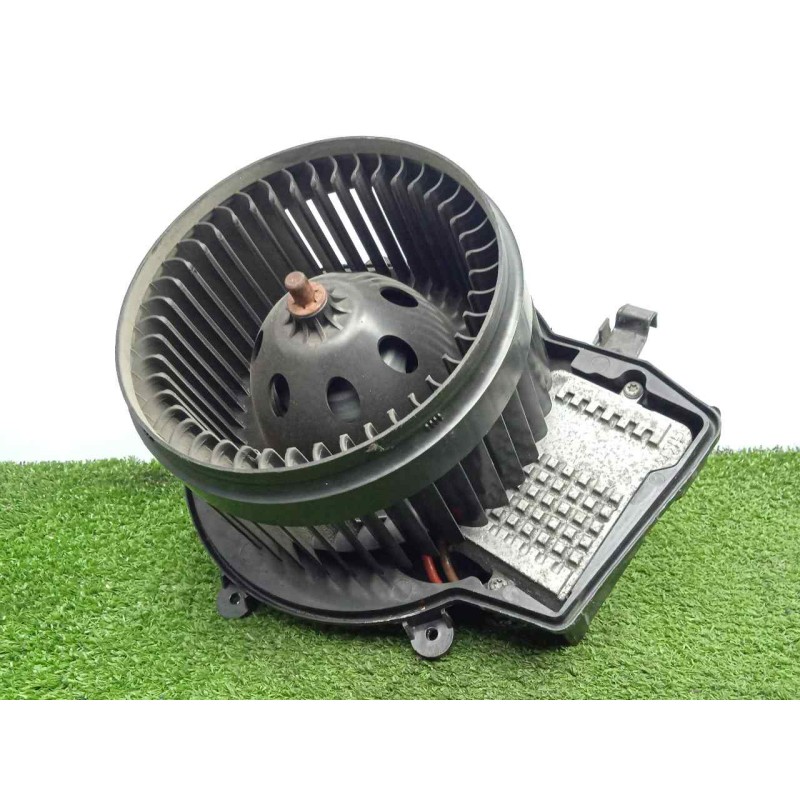 Recambio de motor calefaccion para mercedes-benz clase c (w203) berlina 2.0 compresor cat referencia OEM IAM SINREFERENCIA  Ø DI