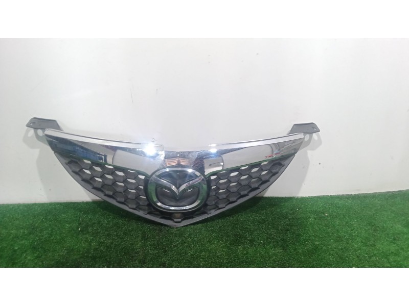 Recambio de rejilla delantera para mazda 3 (bk) 1.6 mz-cd referencia OEM IAM   