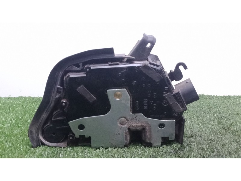 Recambio de cerradura puerta delantera izquierda para bmw 3 compact (e46) 316 ti referencia OEM IAM SIN REFERENCIA  7.PINES