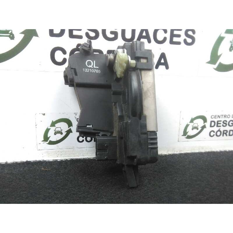Recambio de cerradura puerta delantera derecha para opel vectra c berlina 1.9 cdti referencia OEM IAM 13210765 VECTRA.C - 5.PUER