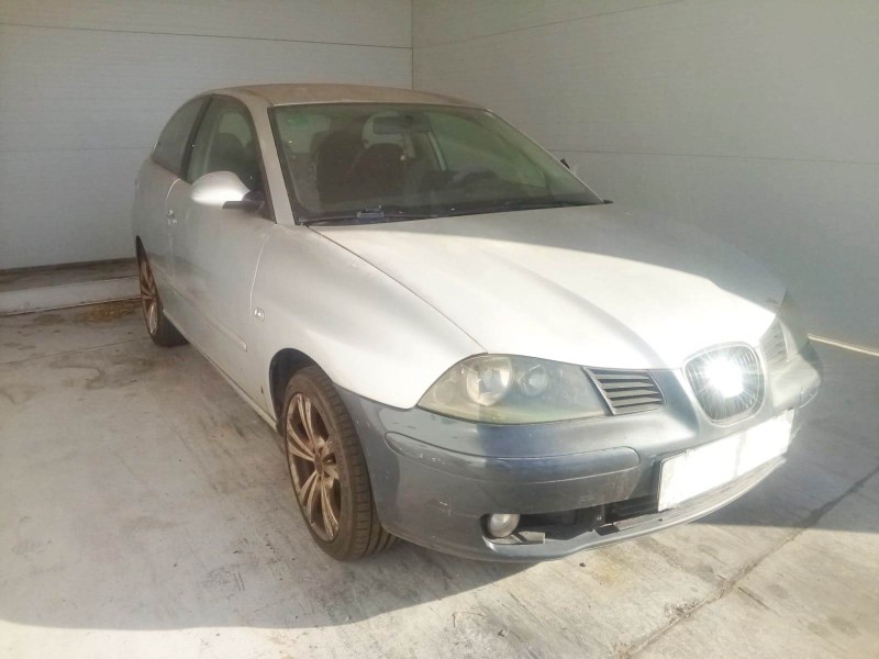seat ibiza iii (6l1) del año 2003