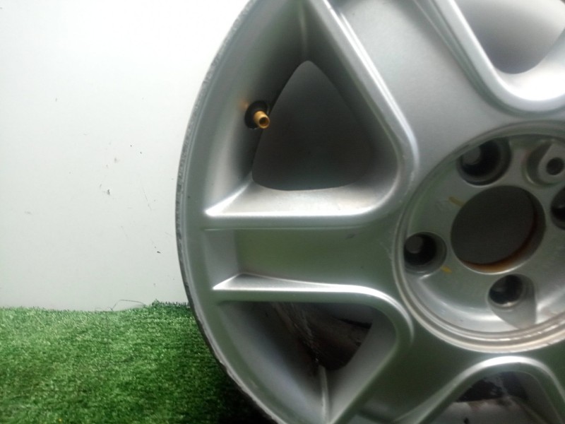 Recambio de llanta para dacia logan (ls_) 1.5 dci (ls0k) referencia OEM IAM 820021713C 15´´PULGADAS 