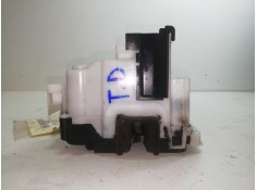 Recambio de cerradura puerta trasera derecha para fiat doblo cargo (263_) 1.3 d multijet (263wxu1a) referencia OEM IAM Y18E236SC