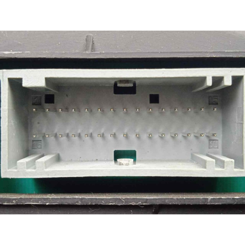 Recambio de cuadro instrumentos para renault megane ii familiar 1.9 dci diesel referencia OEM IAM 8200364015-PEBC054204  