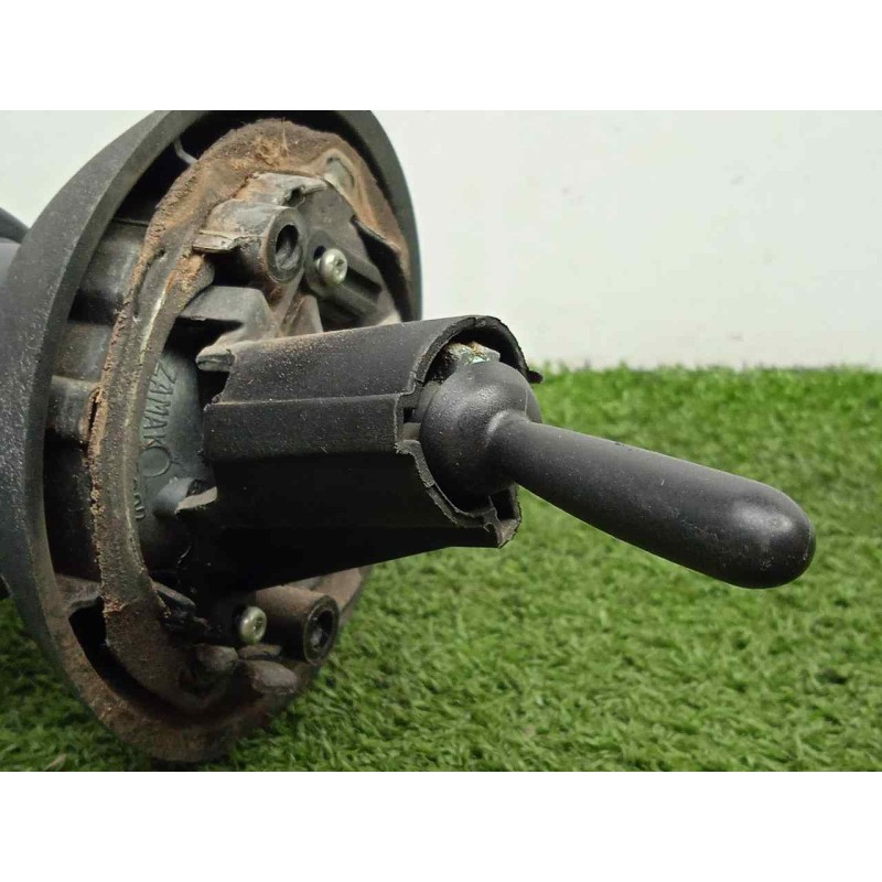 Recambio de retrovisor izquierdo para dacia logan 1.4 cat referencia OEM IAM 8200211660 MANUAL NEGRO