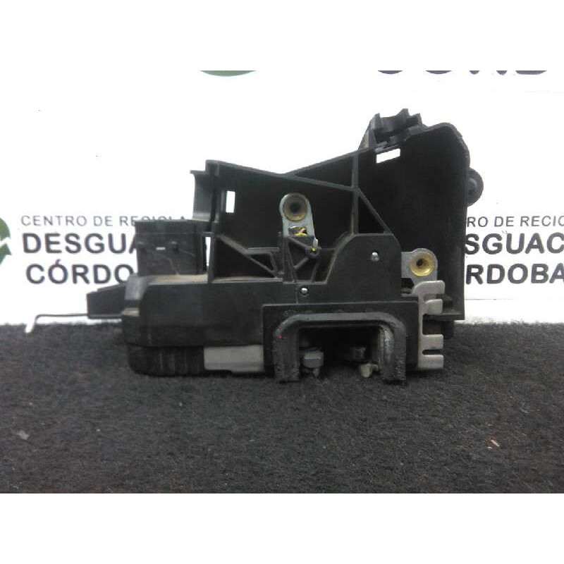 Recambio de cerradura puerta delantera izquierda para opel vectra c berlina 1.9 cdti referencia OEM IAM 13210767 VECTRA.C - 5.PU