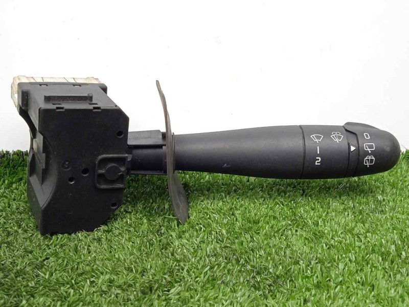 Recambio de mando limpia para renault clio ii fase ii (b/cb0) 1.5 dci diesel referencia OEM IAM  12.PIN LIMPIA TRASERO