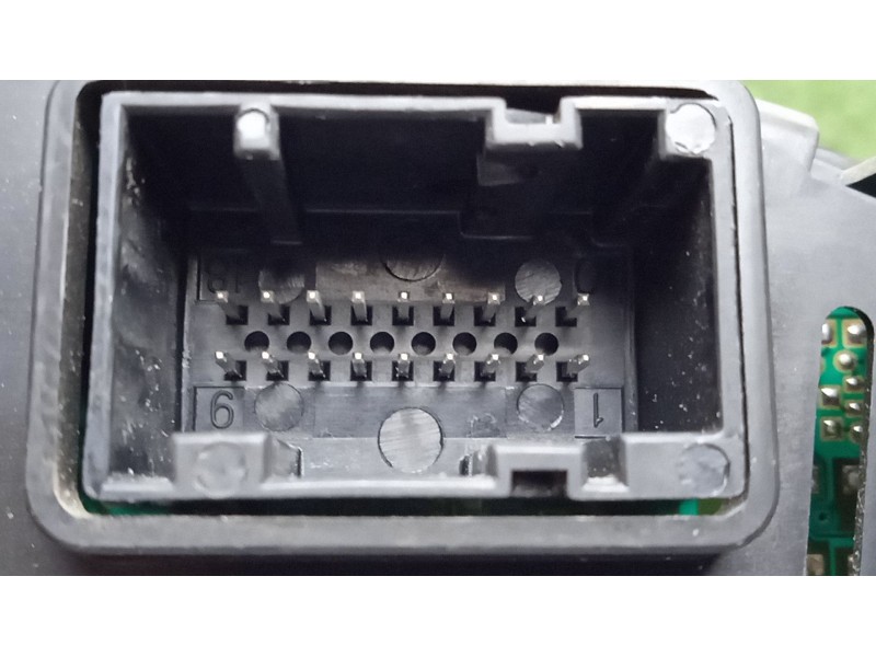Recambio de cuadro instrumentos para iveco daily vi furgoneta 33s15, 35s15, 35c15 referencia OEM IAM 5801815717 - A2C84155001 VD