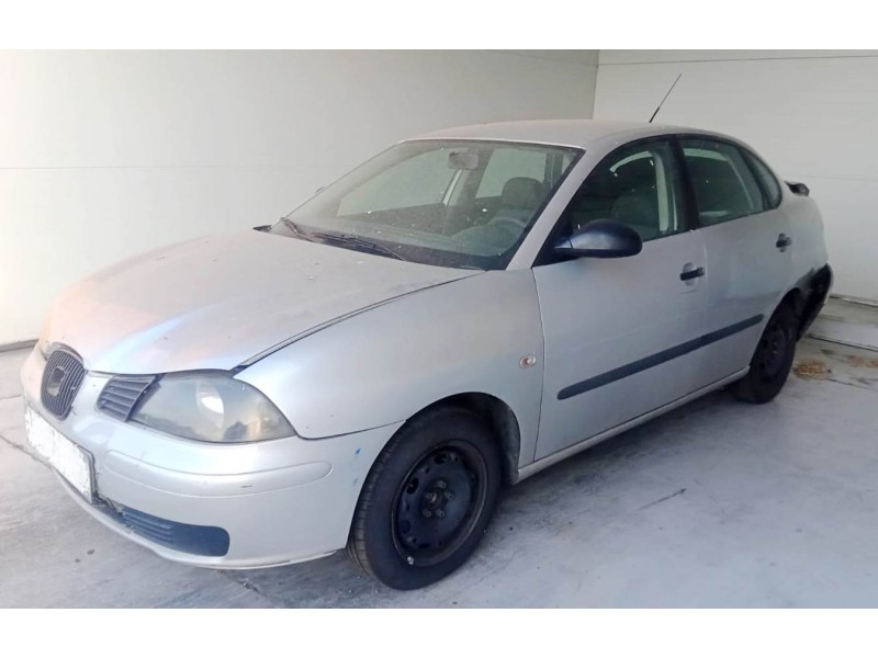 seat cordoba (6l2) del año 2002