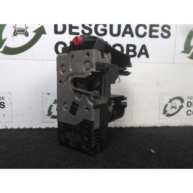 Recambio de cerradura puerta trasera derecha para opel vectra c berlina 1.9 cdti referencia OEM IAM 13210761 VECTRA.C - 5.PUERTA