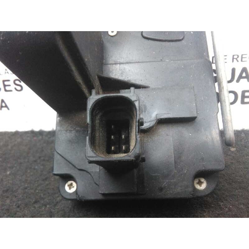 Recambio de cerradura puerta trasera derecha para opel vectra c berlina 1.9 cdti referencia OEM IAM 13210761 VECTRA.C - 5.PUERTA