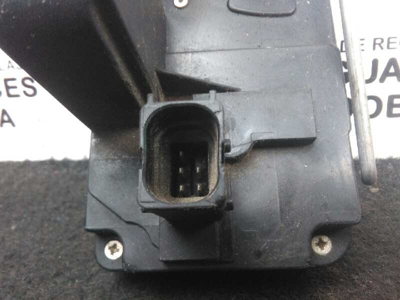 Recambio de cerradura puerta trasera derecha para opel vectra c berlina 1.9 cdti referencia OEM IAM 13210761 VECTRA.C - 5.PUERTA