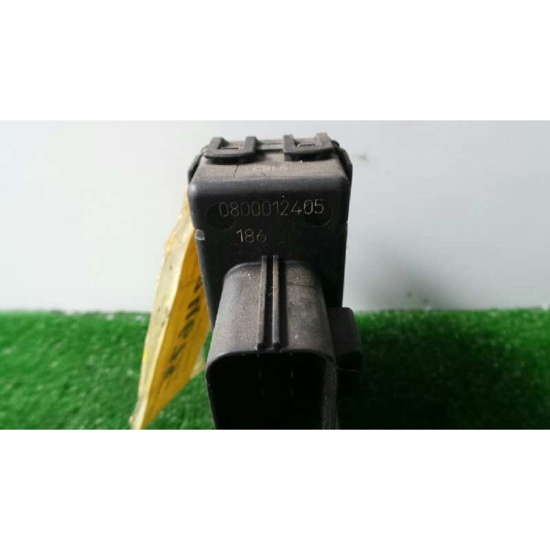 Recambio de motor elevalunas trasero derecho para ford mondeo berlina (ge) 2.0 16v di td cat referencia OEM IAM 0130821772-08000