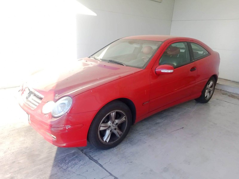 mercedes-benz clase c (w203) del año 2003