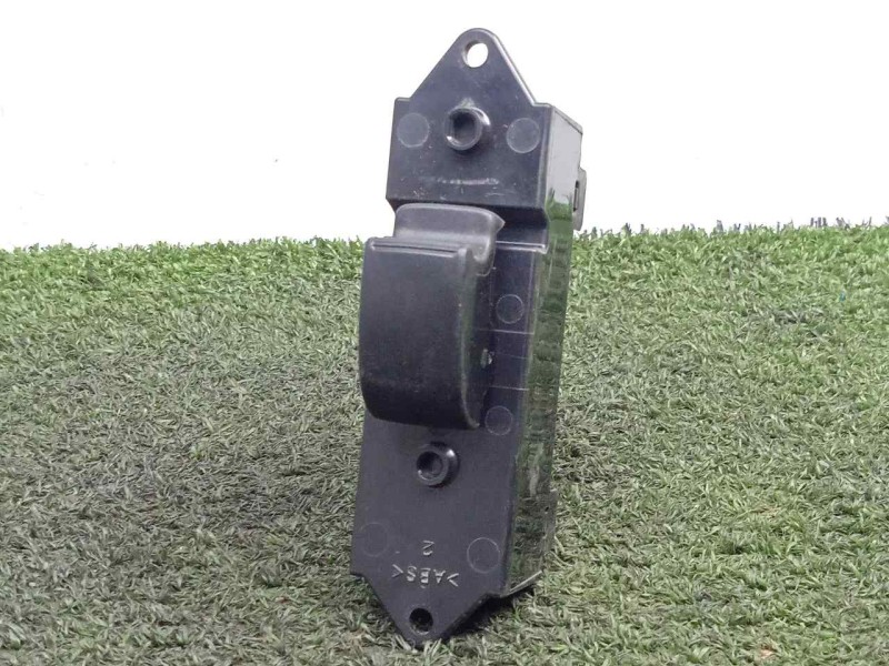 Recambio de mando elevalunas trasero izquierdo para mitsubishi outlander (cw0) 2.0 di-d cat referencia OEM IAM 8608A063-C8DD604M