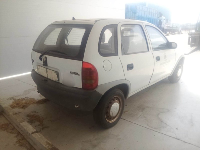 opel corsa b (s93) del año 1996