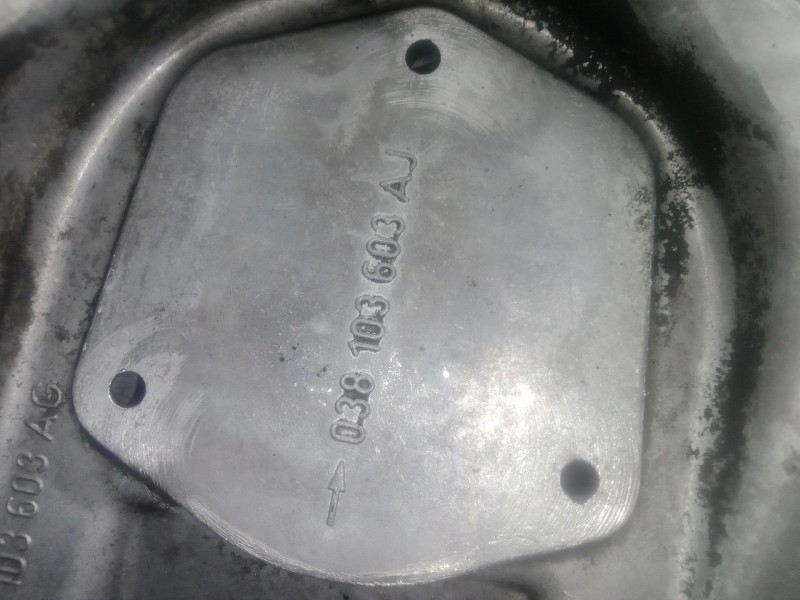 Recambio de carter para seat leon (1p1) 1.9 tdi referencia OEM IAM 038103603AJ  