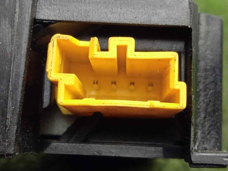 Recambio de mando volante para citroën c4 picasso 2.0 hdi fap referencia OEM IAM 96591774XT - P3460900131262  