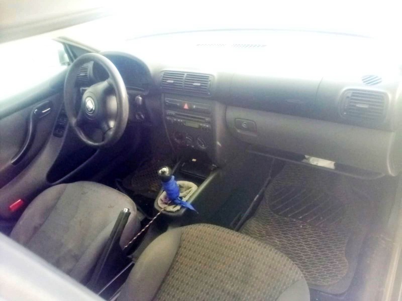 seat toledo ii (1m2) del año 2002