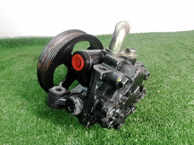 Recambio de bomba direccion para ford focus berlina (cap) 1.8 tdci turbodiesel cat referencia OEM IAM   