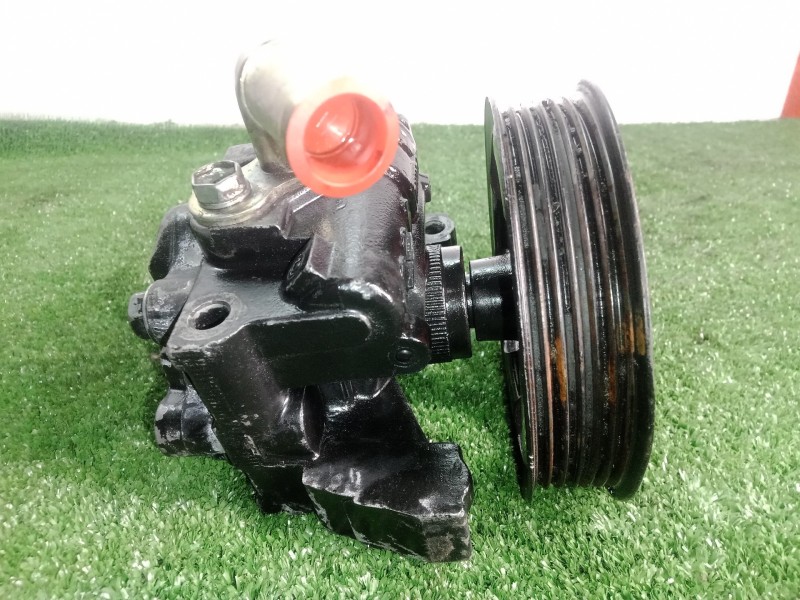 Recambio de bomba direccion para ford focus berlina (cap) 1.8 tdci turbodiesel cat referencia OEM IAM   