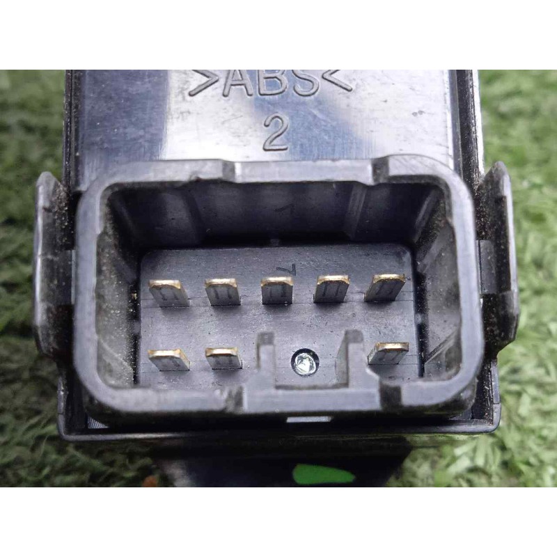 Recambio de mando elevalunas trasero izquierdo para mitsubishi outlander (cw0) 2.0 di-d cat referencia OEM IAM 8608A063-C8DD604M