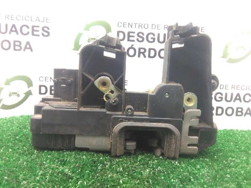 Recambio de cerradura puerta trasera izquierda para opel vectra c berlina 1.9 cdti referencia OEM IAM 13210760 VECTRA.C - 5.PUER