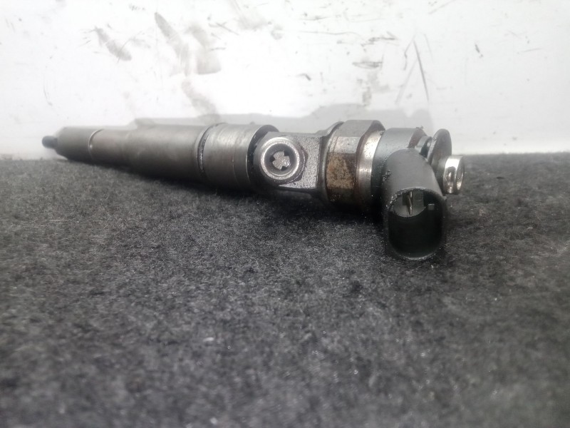 Recambio de inyector para bmw 3 compact (e46) 320 td referencia OEM IAM 0445110080 2 PINES 