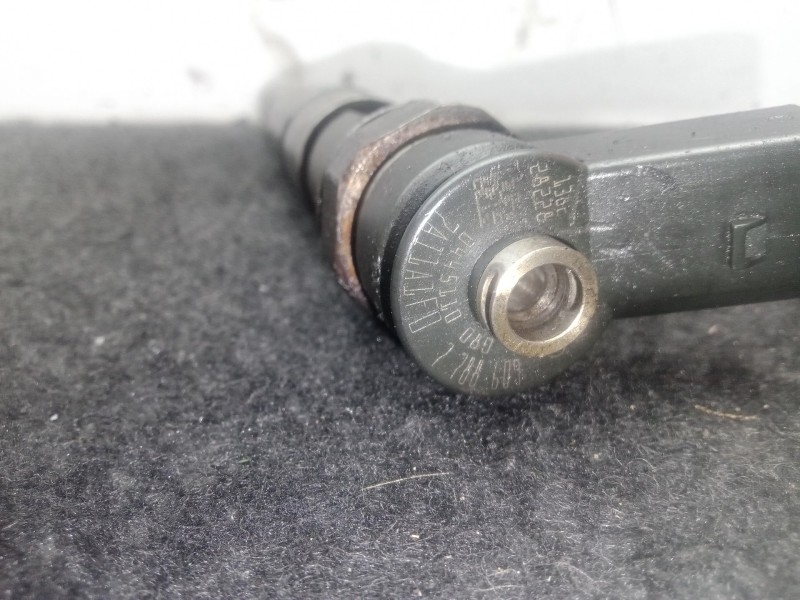 Recambio de inyector para bmw 3 compact (e46) 320 td referencia OEM IAM 0445110080 2 PINES 