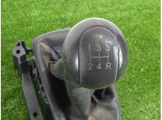 Recambio de pomo palanca cambio para toyota corolla (e12) 1.4 16v cat referencia OEM IAM SIN REFERENCIA   2