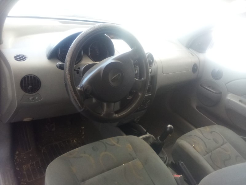 daewoo kalos (klas) del año 2003