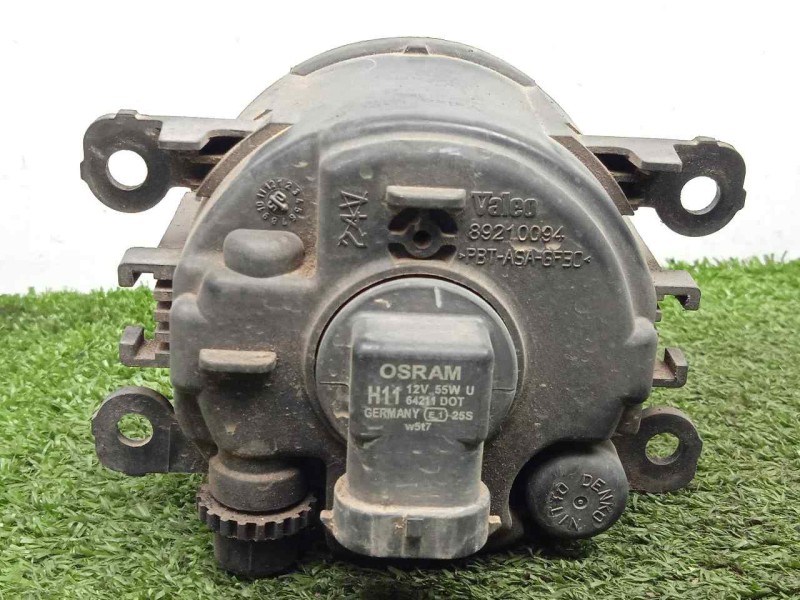 Recambio de faro antiniebla derecho para citroën c4 berlina 1.6 16v hdi referencia OEM IAM 9650001680 - 89203982  