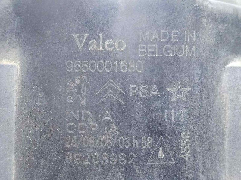 Recambio de faro antiniebla derecho para citroën c4 berlina 1.6 16v hdi referencia OEM IAM 9650001680 - 89203982  