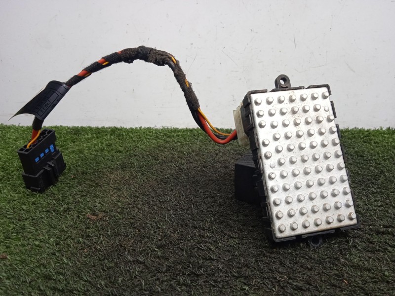 Recambio de resistencia calefaccion para bmw 5 touring (e61) 525 d referencia OEM IAM 67326948422 - 05600626581  