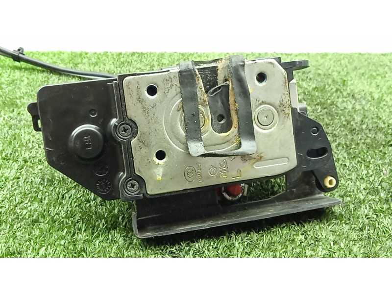 Recambio de cerradura puerta delantera izquierda para ssangyong kyron 2.0 xdi referencia OEM IAM SIN REFERENCIA  5.PINES