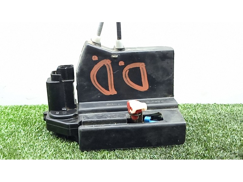 Recambio de cerradura puerta delantera derecha para ssangyong kyron 2.0 xdi referencia OEM IAM  PHC 5.PINES