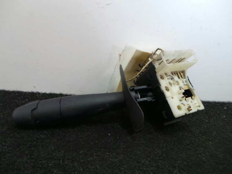 Recambio de mando limpia para renault clio ii fase ii (b/cb0) authentique referencia OEM IAM   VALEO