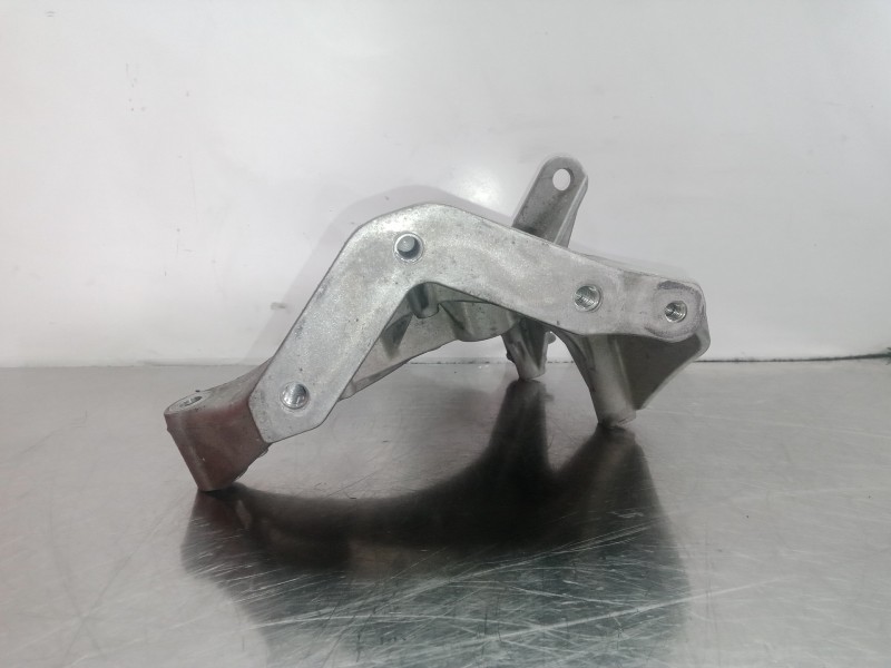 Recambio de soporte motor para seat ibiza (6j5) 1.2 tdi referencia OEM IAM 03P199206-03P199206V210  