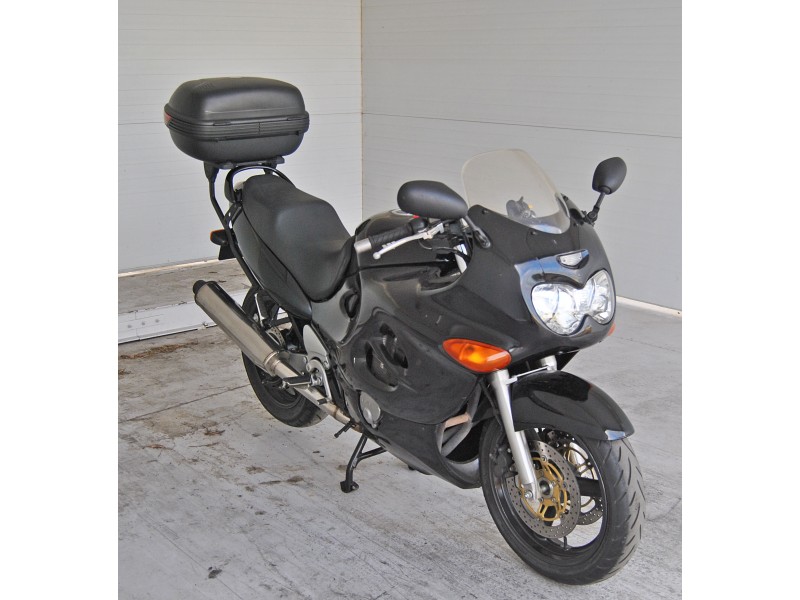 suzuki gsx del año 1999