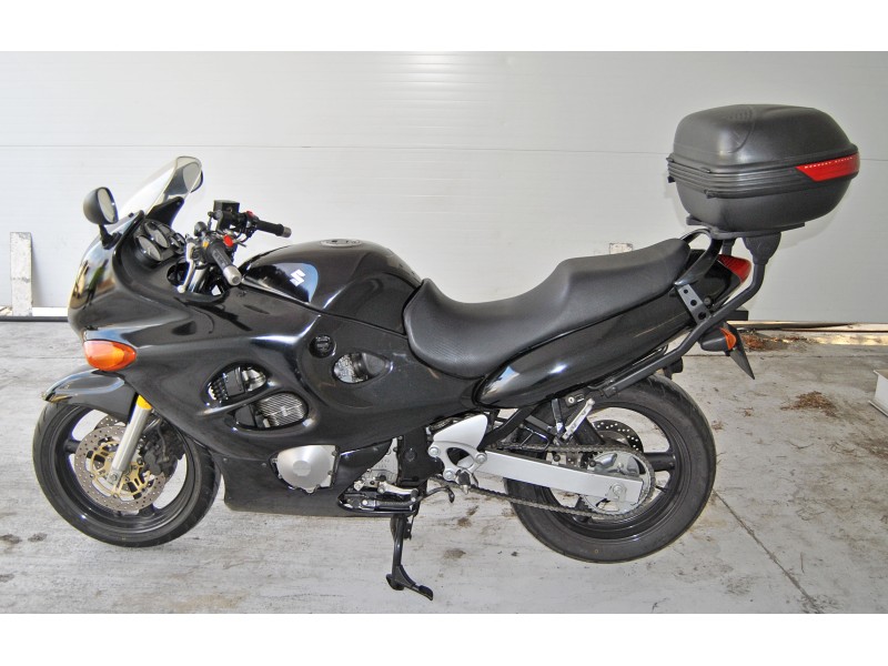 suzuki gsx del año 1999
