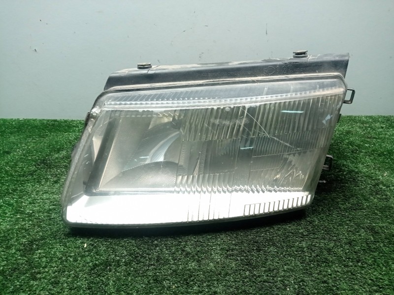 Recambio de faro izquierdo para volkswagen passat berlina (3b2) 1.9 tdi referencia OEM IAM SIN REFERENCIA 97-00 