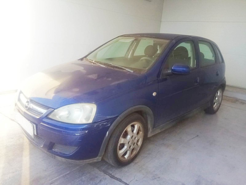opel corsa c (x01) del año 2003