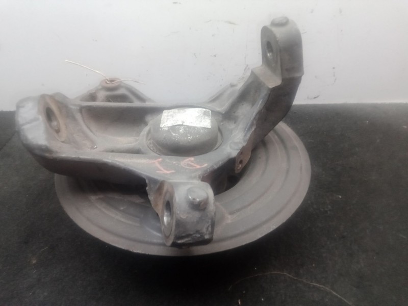 Recambio de mangueta delantera izquierda para iveco daily vi furgoneta 33s12, 35s12, 35c12 referencia OEM IAM SIN.REFERENCIA  